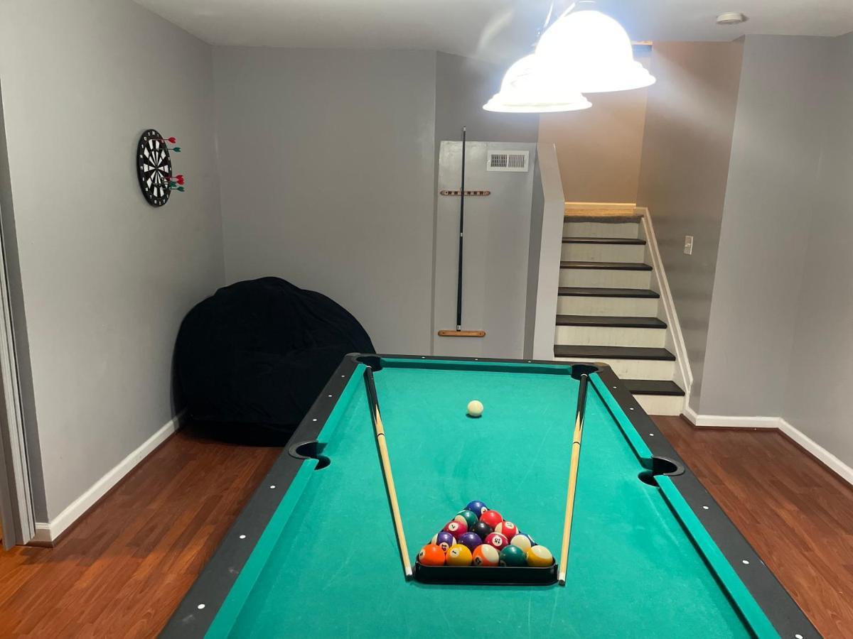 شقة Cute 2-Brm Walkout Apt With Pool Table And Theater ليكسينغتون المظهر الخارجي الصورة