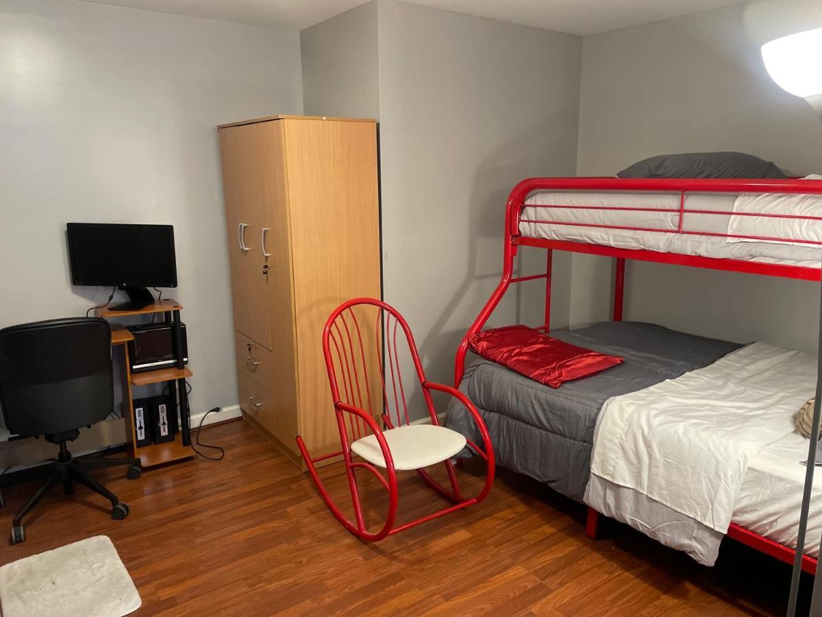 شقة Cute 2-Brm Walkout Apt With Pool Table And Theater ليكسينغتون المظهر الخارجي الصورة