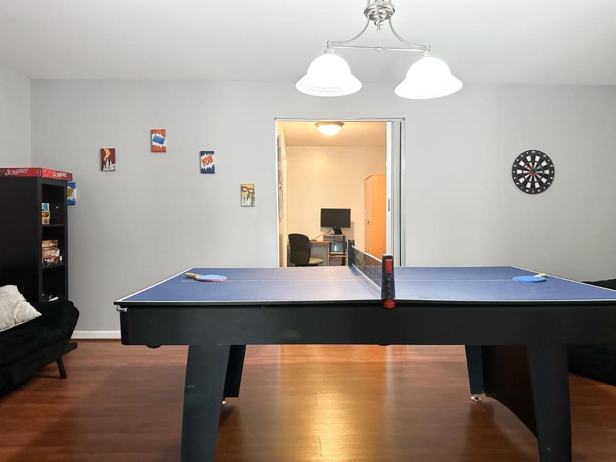 شقة Cute 2-Brm Walkout Apt With Pool Table And Theater ليكسينغتون المظهر الخارجي الصورة